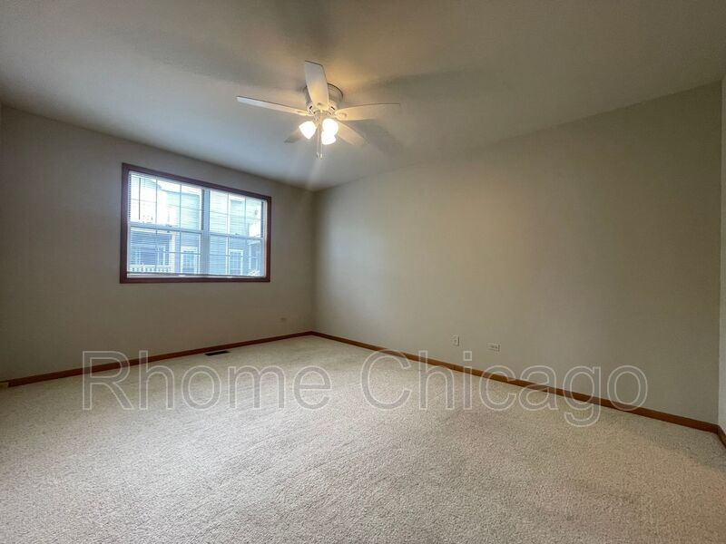 Stunning 2Bd/2BA Located in Palatine property image